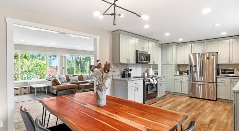Charming vacation home | Perfect for remote work | Pets are welcome — photo 4