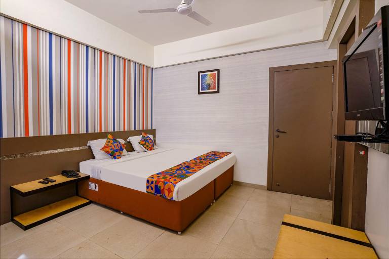 FabHotel Gargi Deluxe Nr Raja Dinekar Musuem