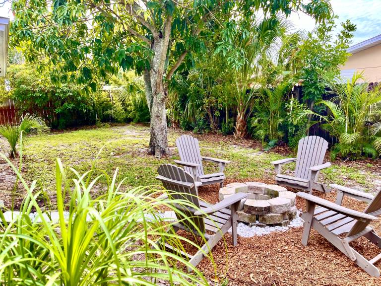 House  Naples