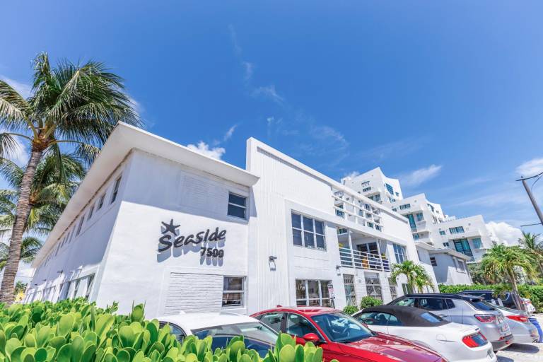 Seaside All Suites Hotel — photo 4