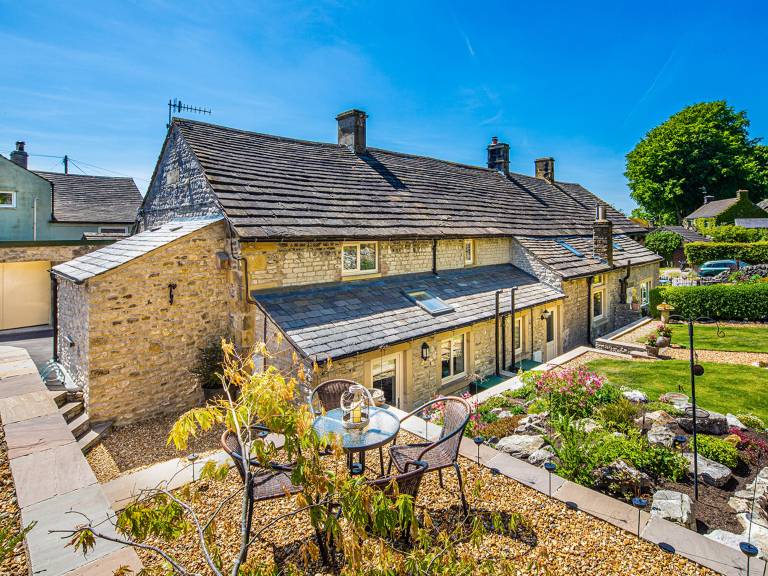 Cottage  Taddington