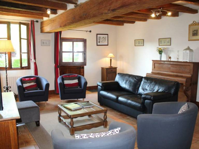Charming 18th Century Cottage with Pool, Near Loire Castles and Vineyards — photo 4