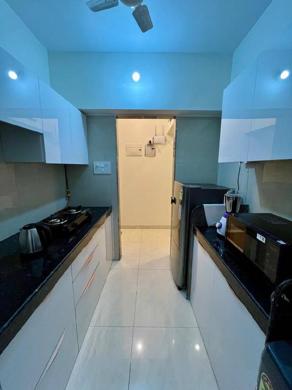 Apartment  Kandivali East