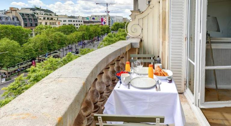 Bluestay 245 -Duplex sur les Champs-Elysees+Balcon — photo 5