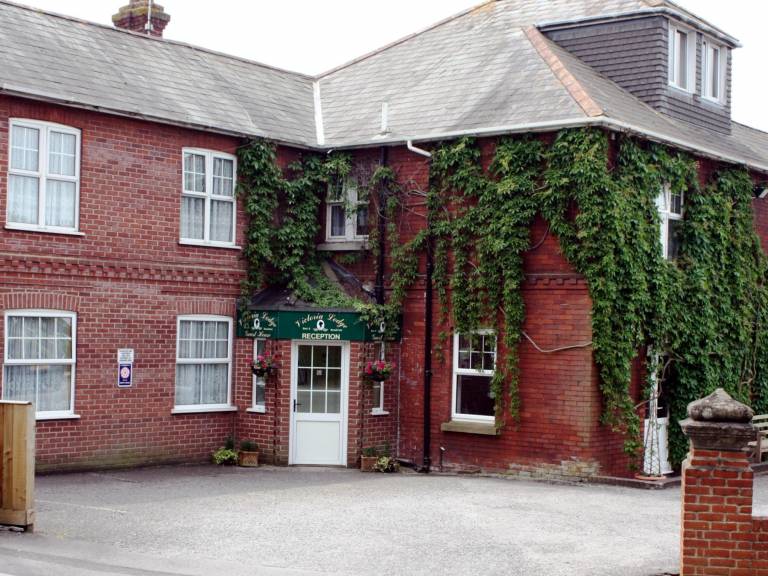 Victoria Lodge Guest House in Salisbury