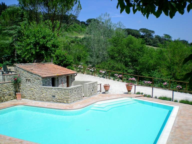 House with private pool, barbecue & yard — photo 5
