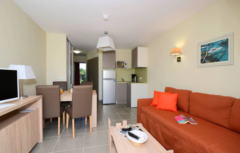 Children-friendly lovely rental apartment with sauna, pool & patio | Dogs allowed — photo 3