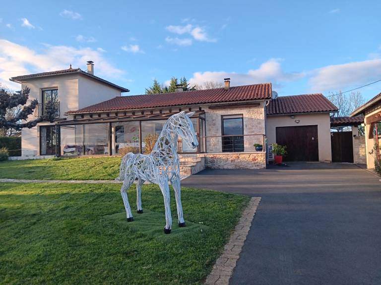 Lovely gite with private pool, garden & grill | Garden view | Dogs allowed — photo 3
