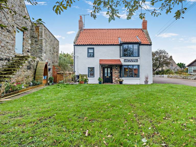 Cottage  Holy Island