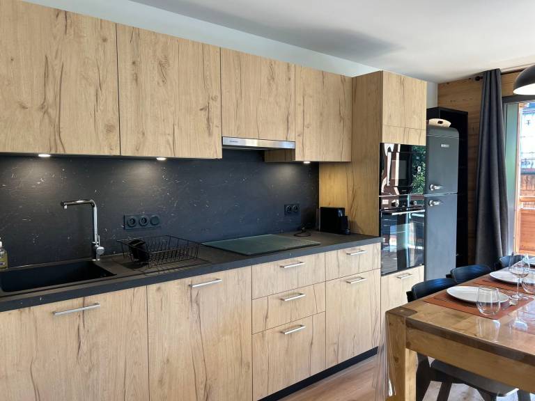 Holiday apartment with 2 rooms for 6 persons — photo 3