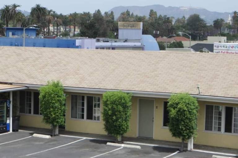 Friendship Motor Inn