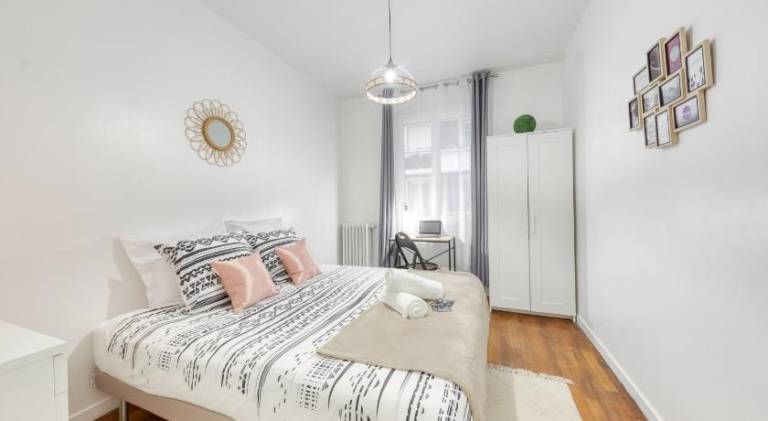 Apartment with 1 room for 4 persons in Bagnolet