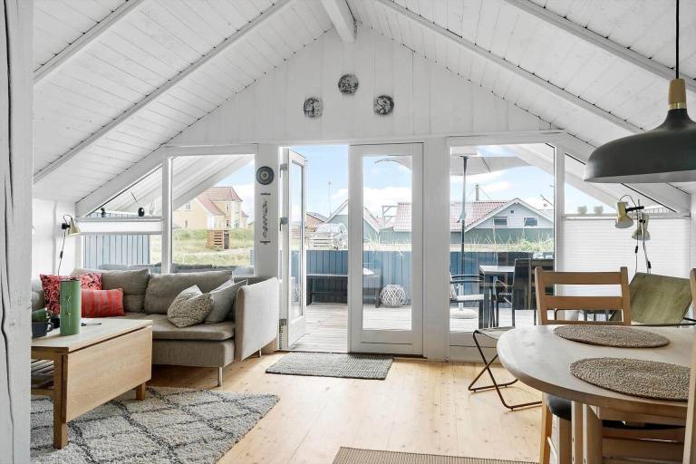 House with barbecue & patio | Close to the beach | Dogs allowed — photo 4