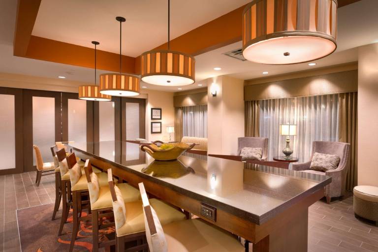 Hampton Inn Omaha/West Dodge Road (Old Mill) — photo 5