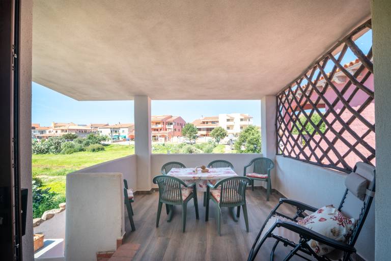 House with terrace, garden & BBQ | Garden view in Palau