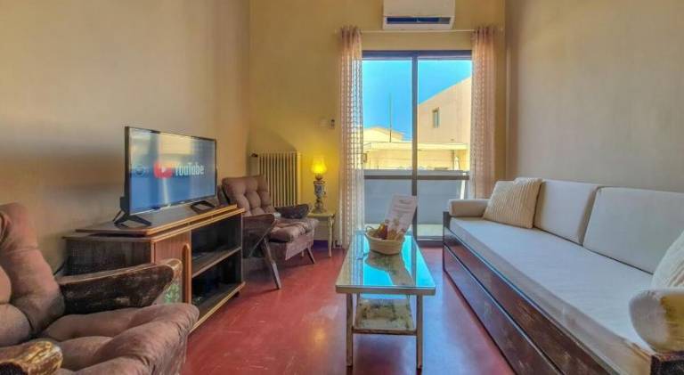 Apartment with terrace in Chania