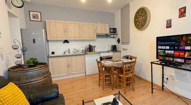 Apartment with 1 room for 4 persons — photo 4