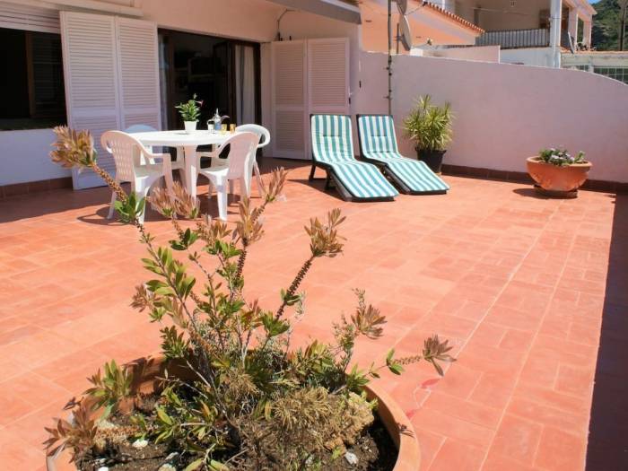 72 M² Apartamento ∙ 2 Habitaciones ∙ 4 Huéspedes - Cadaqués