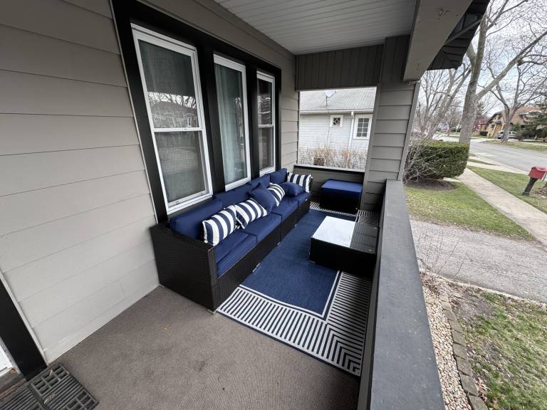 Vacation home with terrace — photo 3