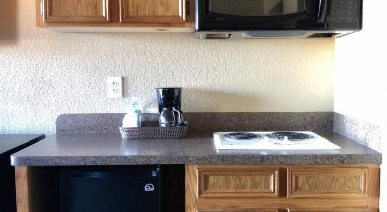 Lone Star Inn & Suites — photo 2