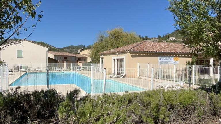 Logement Montbrun-les-Bains