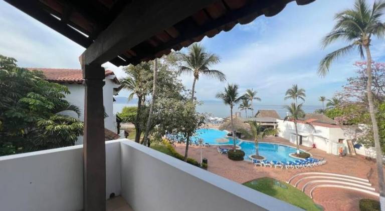 Lovely villa with pool & jacuzzi | Beach nearby | Pets are welcome — photo 2