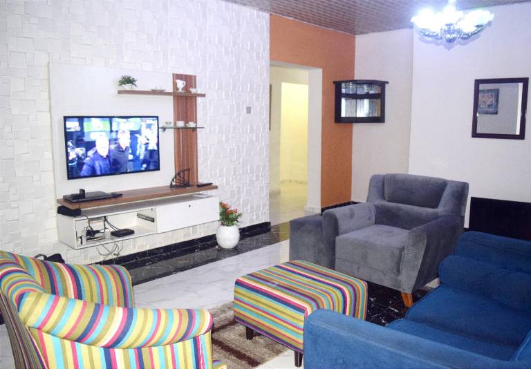 Rental apartment with 2 rooms for 4 persons in Lagos