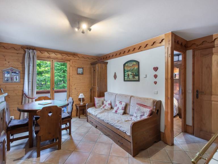 Charming 1-bedroom with pool and pets allowed in Méribel in Courchevel