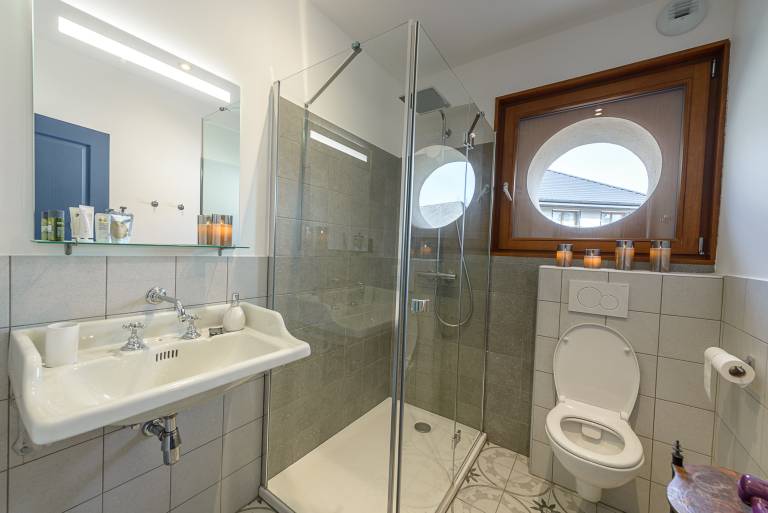 Child-friendly house with barbeque, terrace & garden | Mountain view | Pets allowed — photo 5