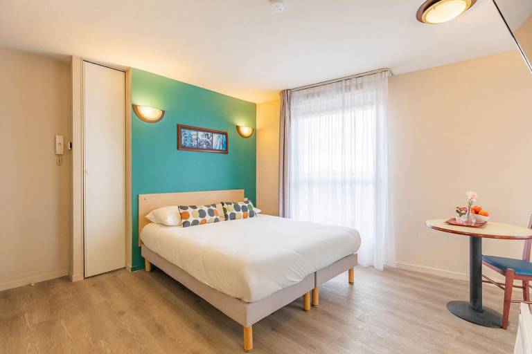 Serviced apartment with garden | Good for workation in Lyon
