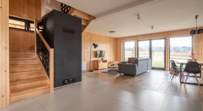 Chalet with yard, terrace & BBQ | Pet-friendly — photo 3