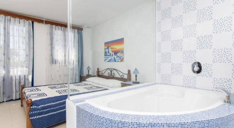 Rental apartment with terrace | Close to the beach | Pet-friendly — photo 4