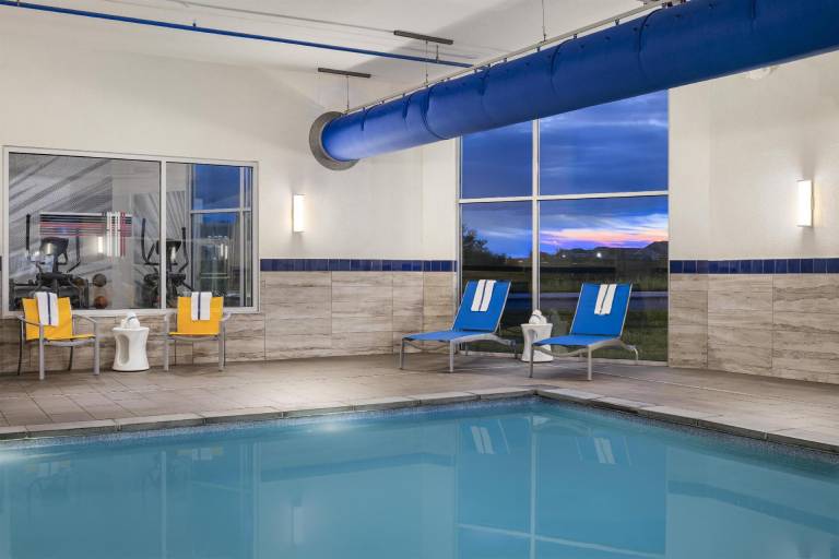 GLō Best Western Dawley Farms In Sioux Falls — photo 5