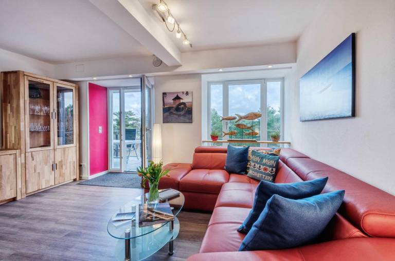 FeWo Strandidyll: Stilvolle 77m² Ferienwohnung mit Meerblick und Balkon — photo 4