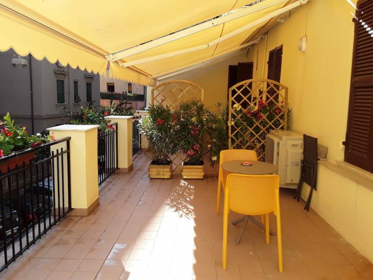 Pension  La Spezia
