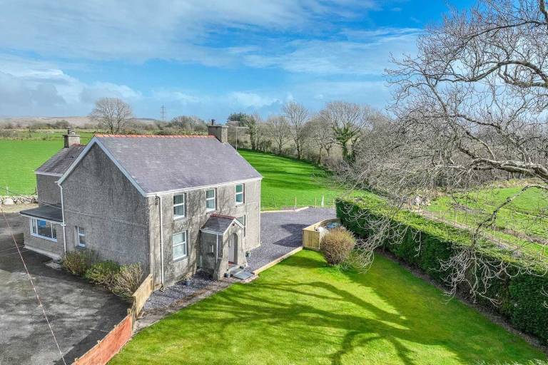 Cottage Criccieth