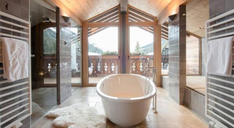 Chalet with garden, terrace & sauna — photo 4