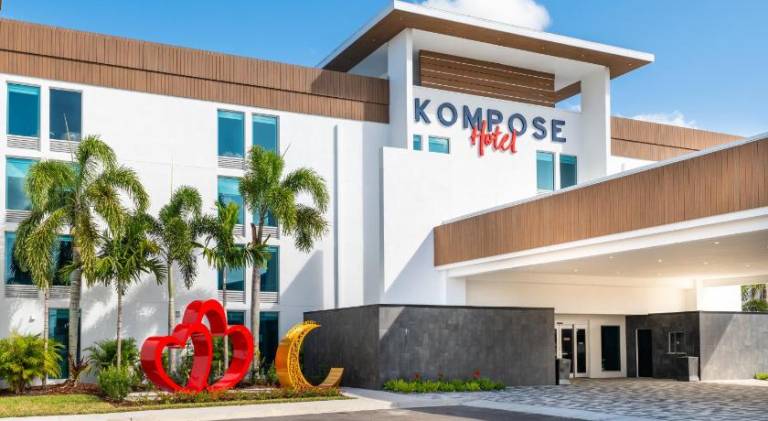 Kompose Boutique Resort @ Theme Parks — photo 5