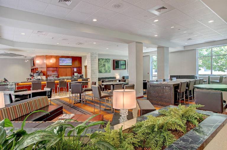 Holiday Inn University Plaza-Bowling Green By IHG — photo 4