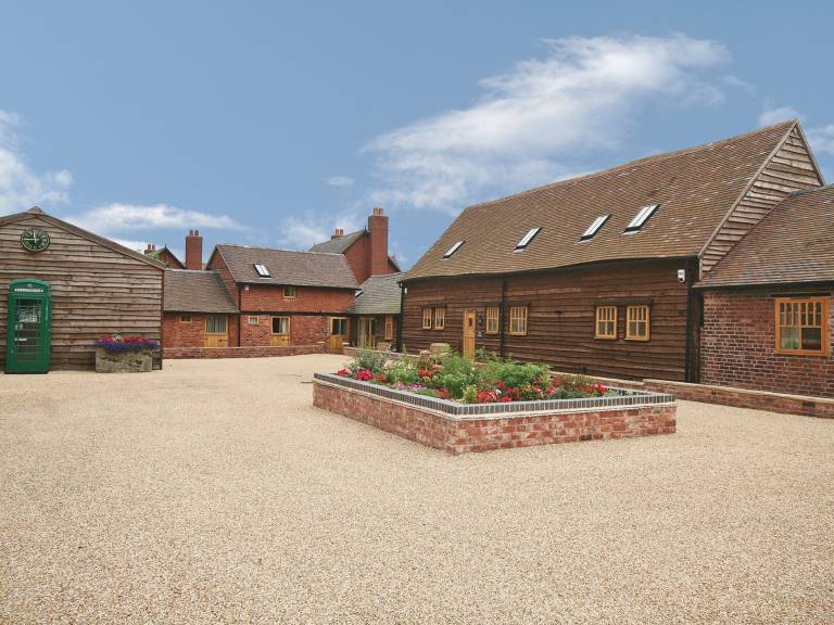The Olde Granary E4298