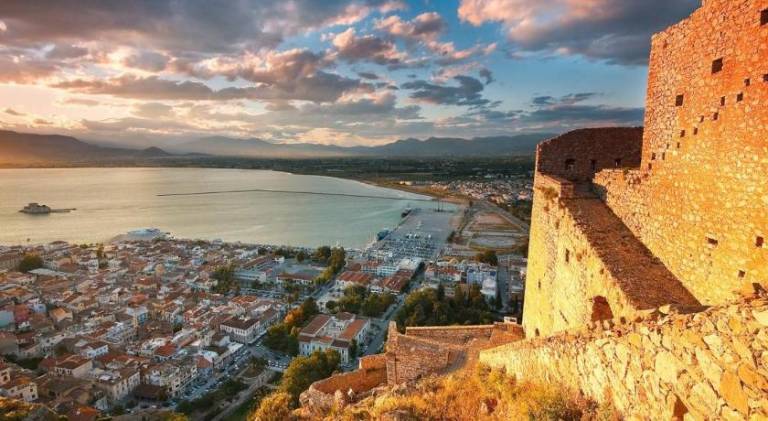 Holiday apartment with terrace in Nafplio
