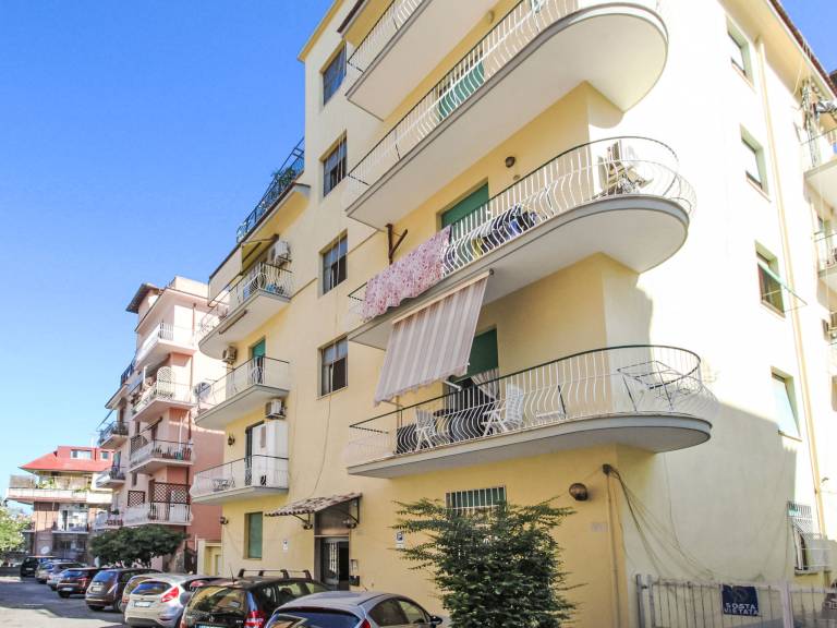 Holiday apartment with 2 rooms for 6 persons — photo 3