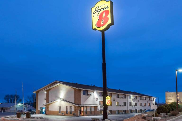 Super 8 By Wyndham Bismarck in Bismarck, ND