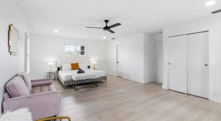 House with jacuzzi & pool | Pet-friendly — photo 2