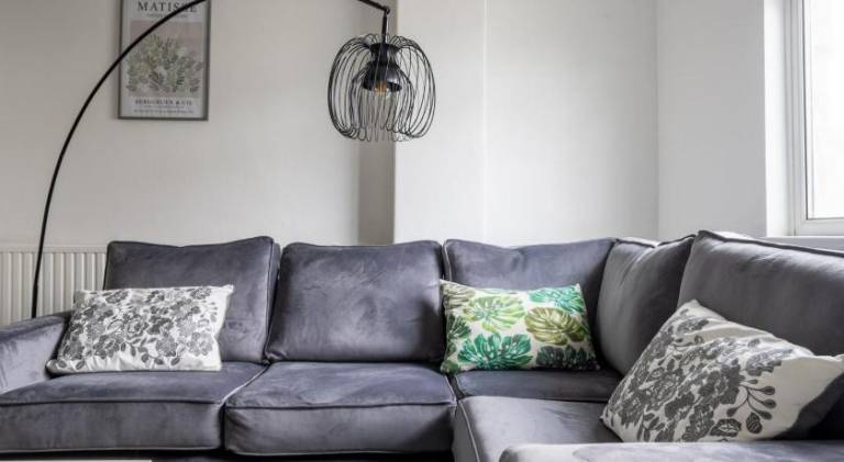 Penarth Road Grand Residence – 4 Bedroom in Cardiff
