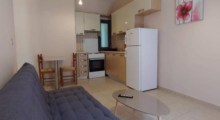 Holiday apartment with patio — photo 4