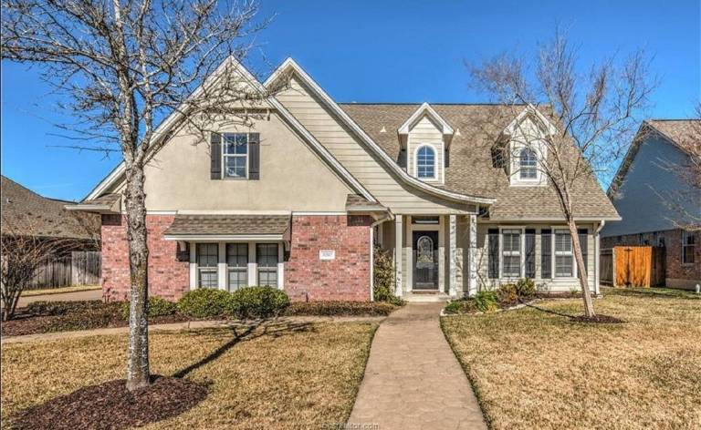 House College Station