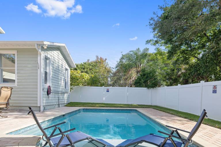 House Palm Harbor