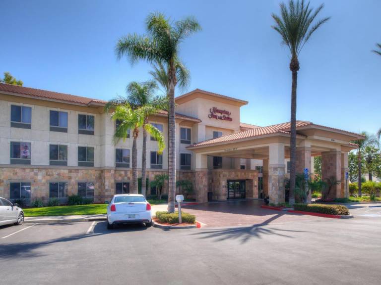 Hampton Inn & Suites Ontario in Ontario, CA