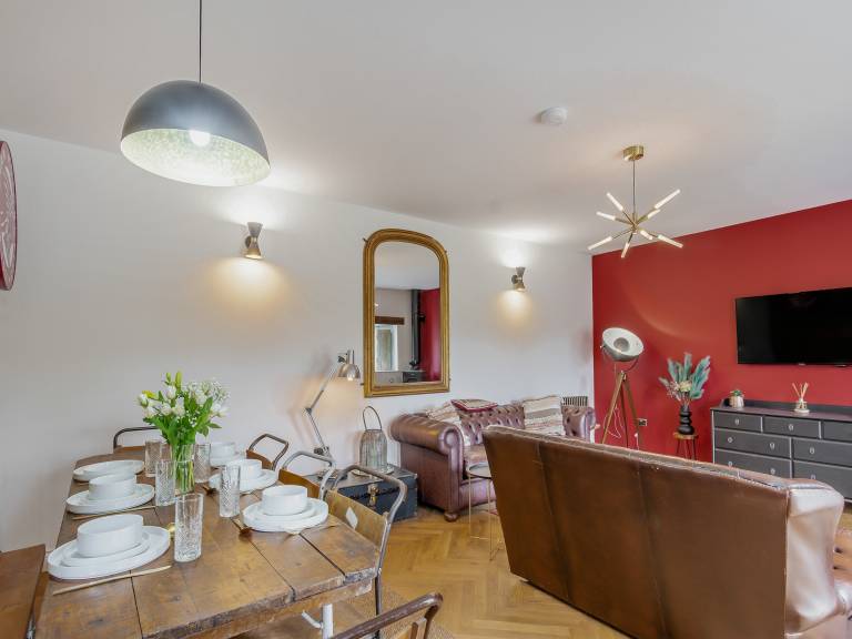 Family-oriented pleasant cottage with garden | Pets are welcome — photo 4